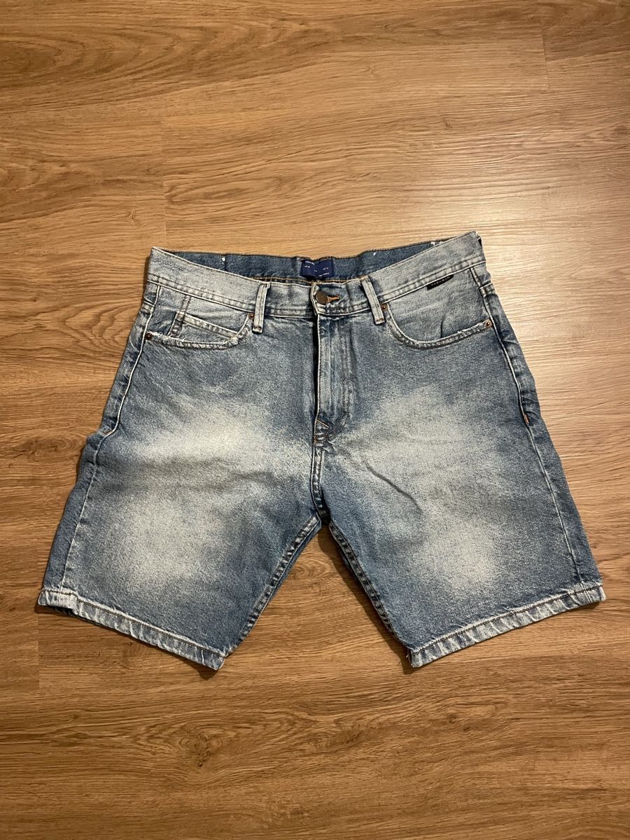 Zara Jeans: Zara Shorts – Usato da Jona venduto da Nanuksiglu