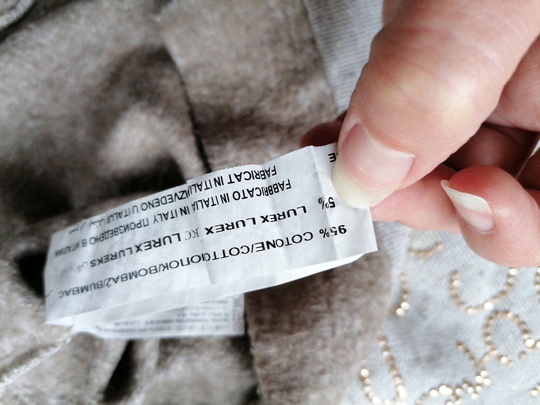 Blouses, T-shirts & Tops: Oberteil für 5-6 Jährige – D'occasion à Büttikon AG par Amineah 5