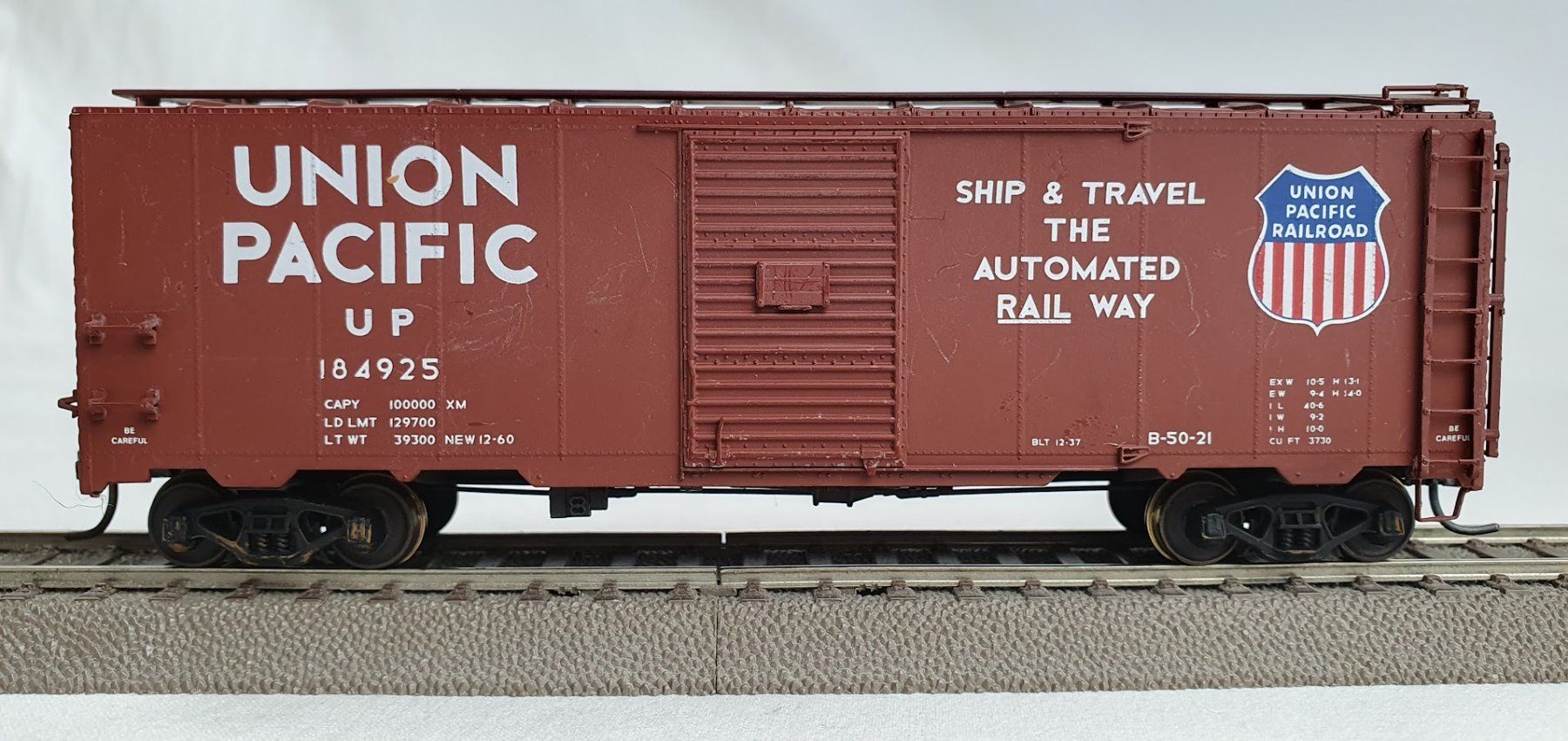 Walthers Modellini di ferrovie: Walthers ? H0 Box Car "Union Pacific 184925" – Usato da Seon venduto da voAllBah