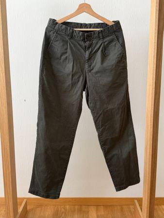 Uniqlo Relaxed Fit Chino Hose - Gr 32