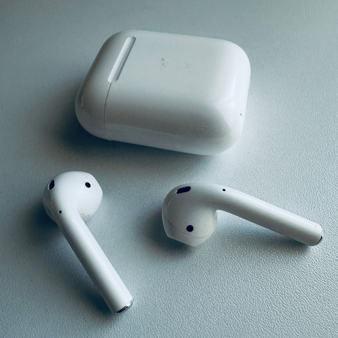 Apple Cuffie: Original Apple AirPods 2 Kopfhörer Wireless Lightning Kabel – Usato da Basel venduto da MY.AIRPODS.SHOP 8