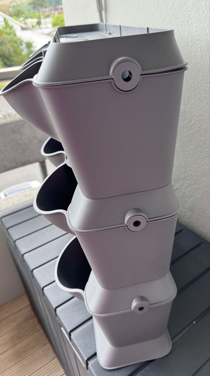 Auflagenboxen: Gardena Vertical Basic Balkonbeplanzung guter Zustand – Neu (gemäss Beschreibung) aus Rüfenacht BE von Sodeli03 4