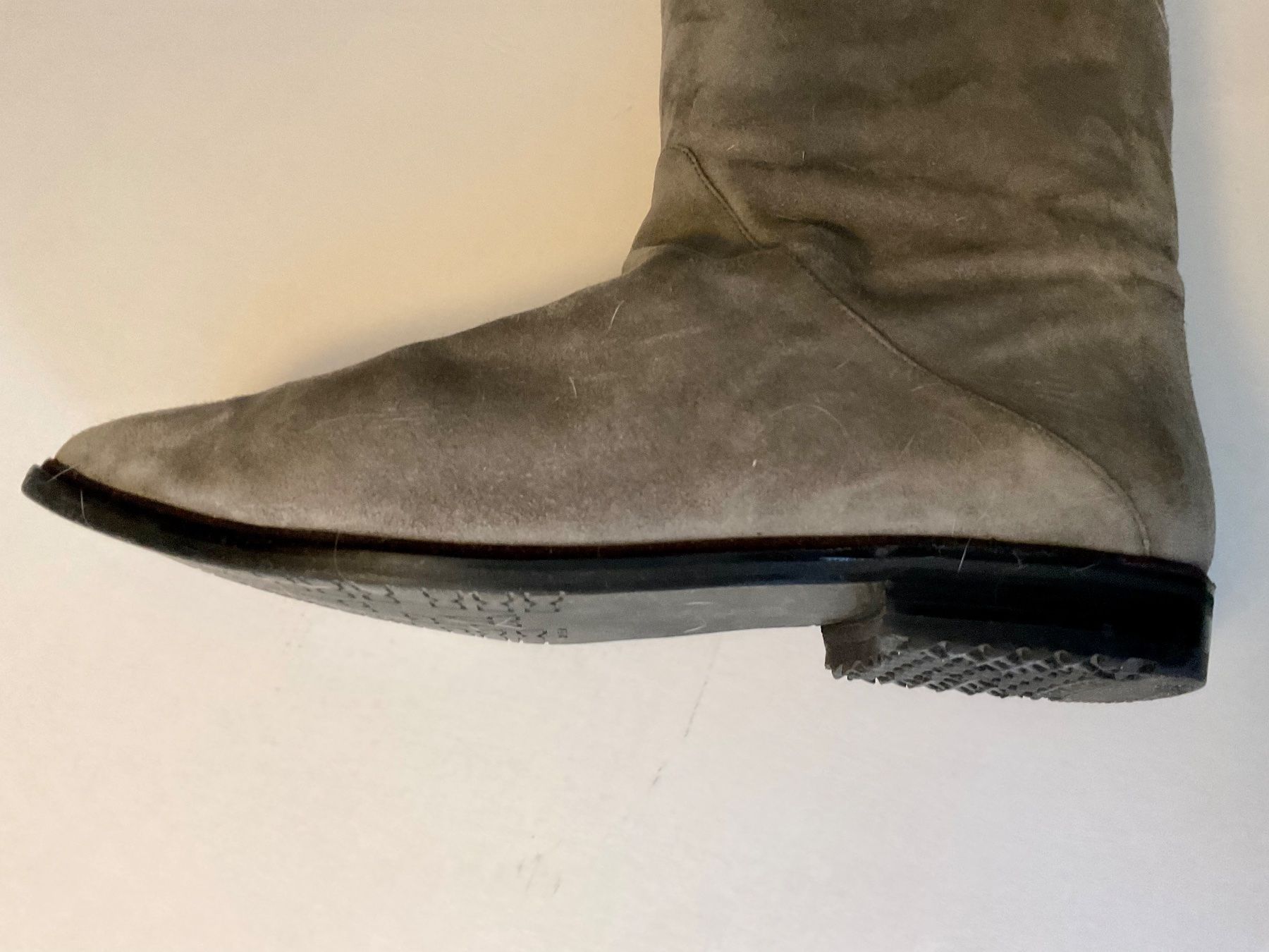 Scarpe da donna: Wildlederstiefel – Usato da Herisau venduto da eri_2tb5 3