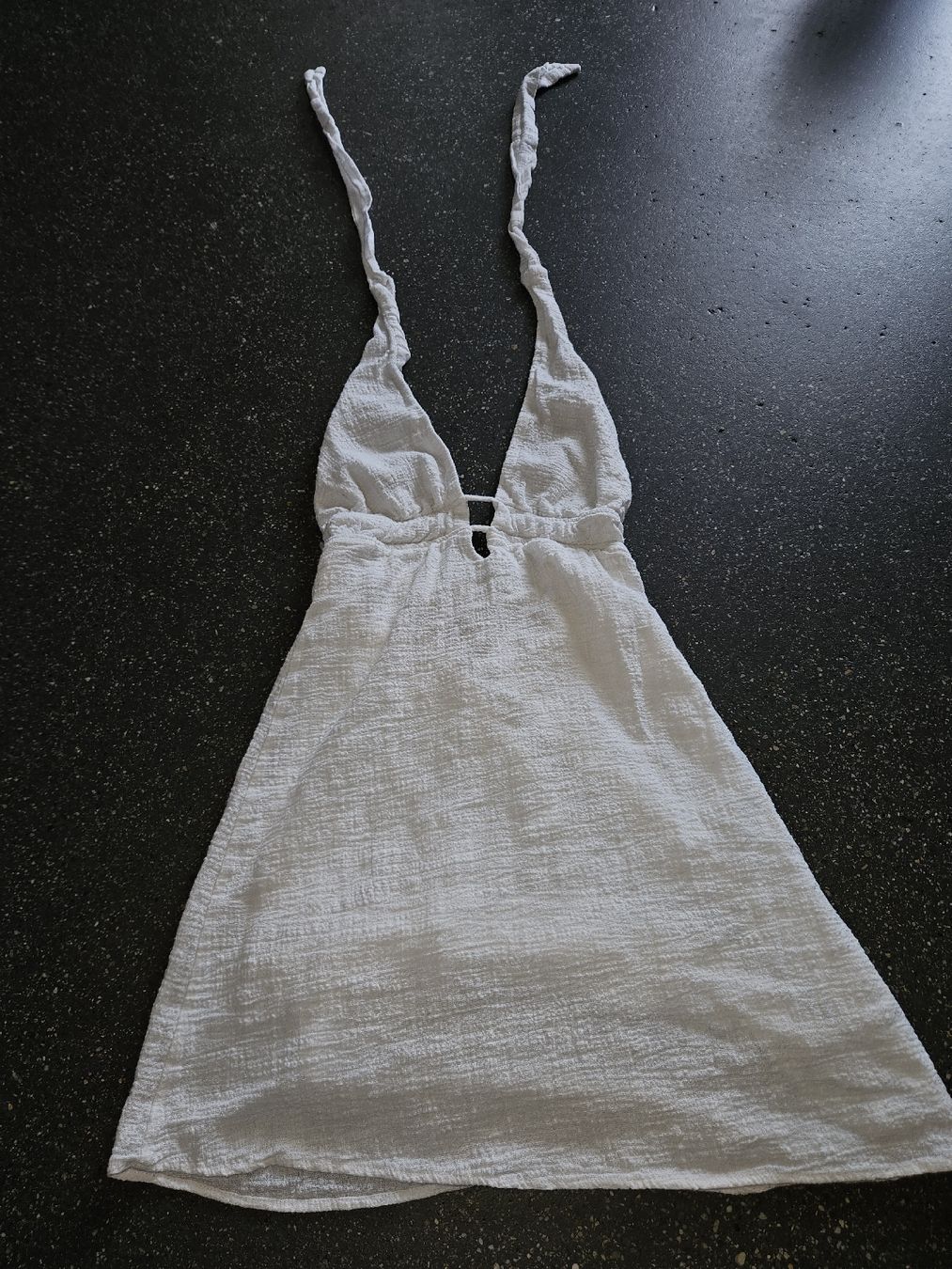 Bershka Tops: Bershka Neckholder Weiss Grösse S – Neuf (Voir description) à Anwil par tamoos