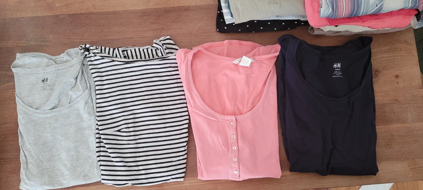 H&M Lotti di vestiti: Packet Schwangerschaftskleidung - H&M Gr. S – Usato da Winterthur venduto da furrerlu 3