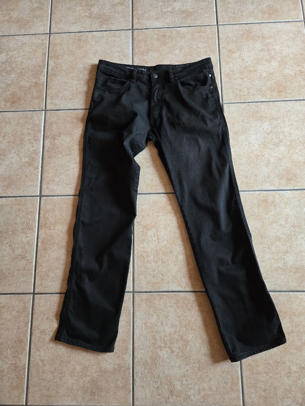 Jeans: Jeans Reell DNM Razor Black – Usato da Sion venduto da Oonathoo