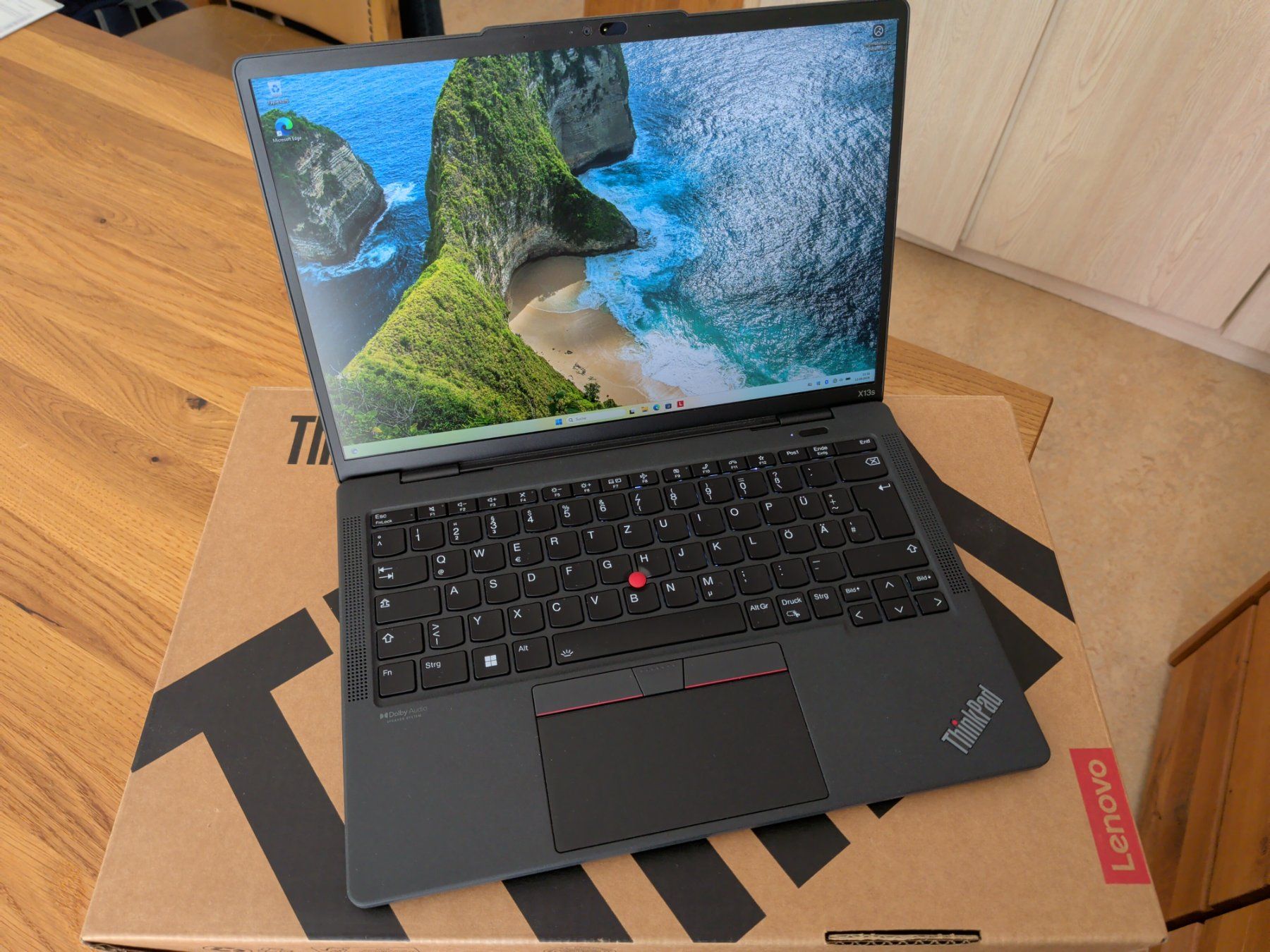 Lenovo Notebook: Lenovo ThinkPad X13s – Nuovo (secondo la descrizione) da Winterthur venduto da siemasch