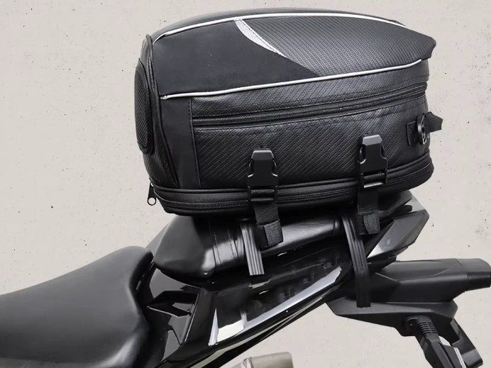 Borse: Wasserdichte Motorrad Rücksitz Tail Tasche – Nuovo e nell'imballaggio originale da Châtelaine venduto da topshop.switzerland 1