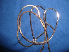 goldfarbene Kette