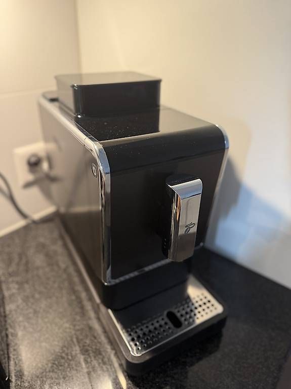 Kaffeemaschinen & Espressomaschinen: Tschibo Kaffeevollautomat – Gebraucht aus Rothrist von G.F.1997 2