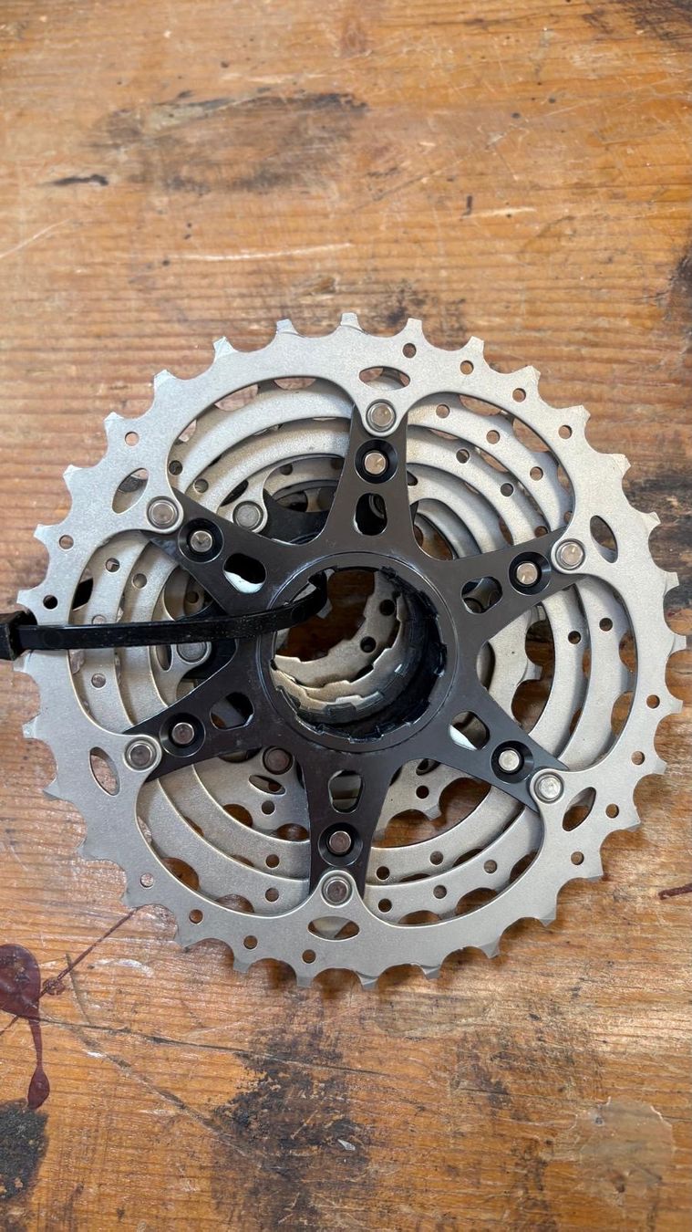 Shimano Pezzi di ricambio: Kassette Shimano ultegra – Nuovo (secondo la descrizione) da Novaggio venduto da seri00 1