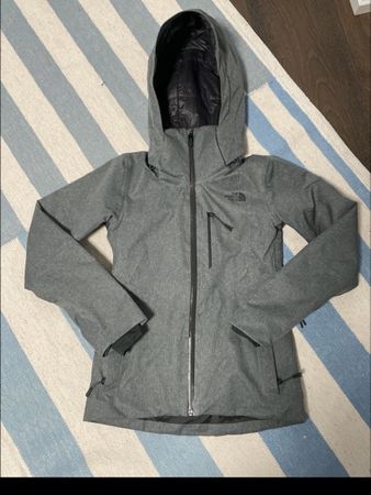 The North Face Damen Winterjacke XS grau top Zustand
