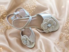 Prinzessinen Schuhe Mädchen Grösse 34 neuwertig