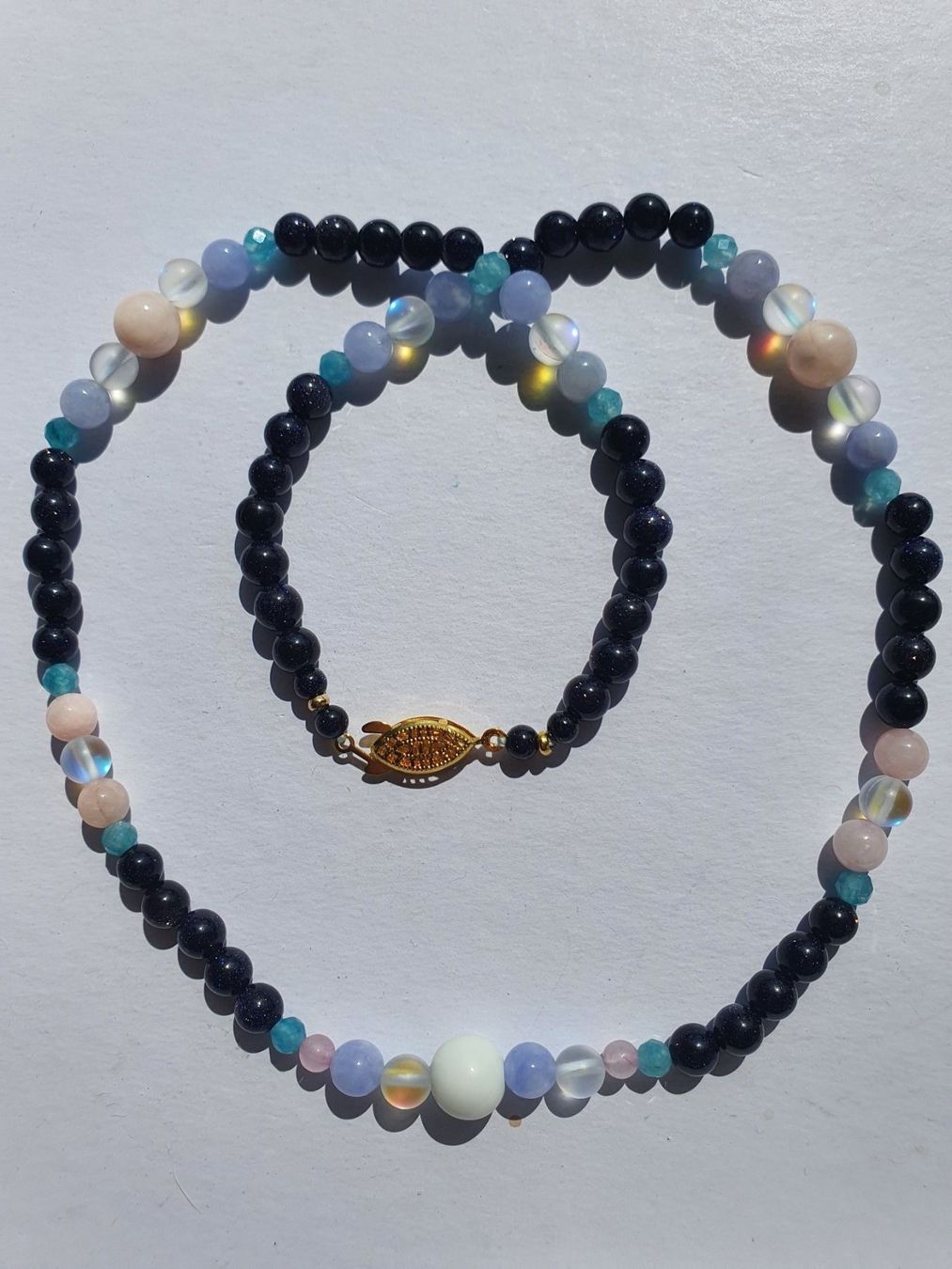 Catenine: Sandstone mit Lavender Quarz – Nuovo (secondo la descrizione) da Benglen venduto da Meercat3