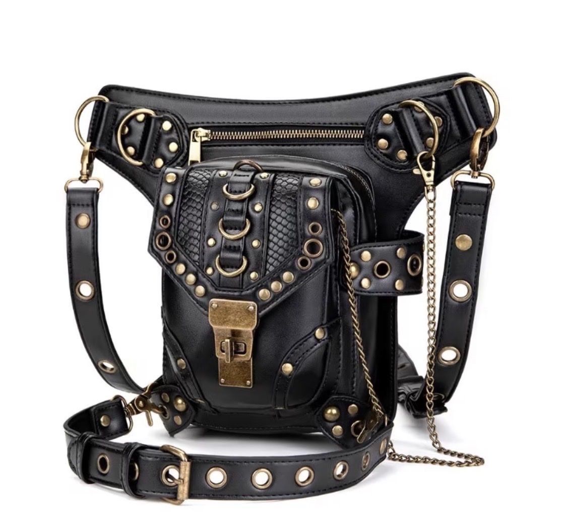 Borse: Retro Gothic Kunstleder Tasche schwarz  – Nuovo (secondo la descrizione) da Felben-Wellhausen venduto da PinkTiger8