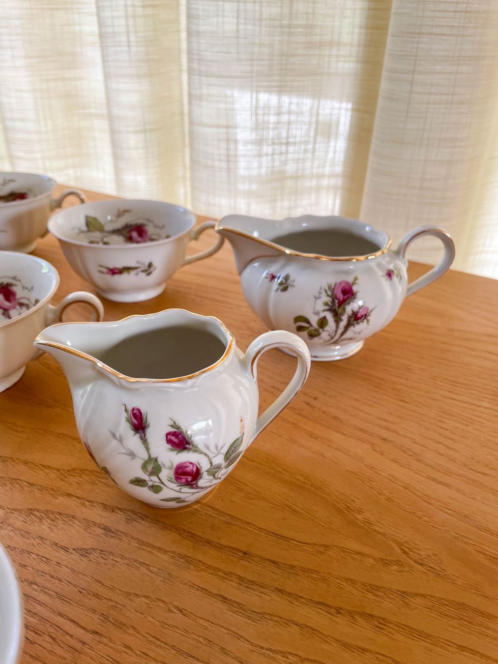 Set di piatti: Kaffeeservice Bavaria Elfenbein Moosrose – Usato da Zofingen venduto da angito 3