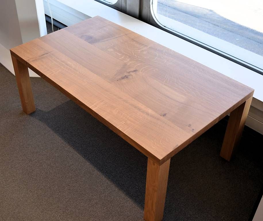 Tavoli: Salontisch nach Mass ab Ausstellung – Usato da Urtenen-Schönbühl venduto da wohnstudio_haller