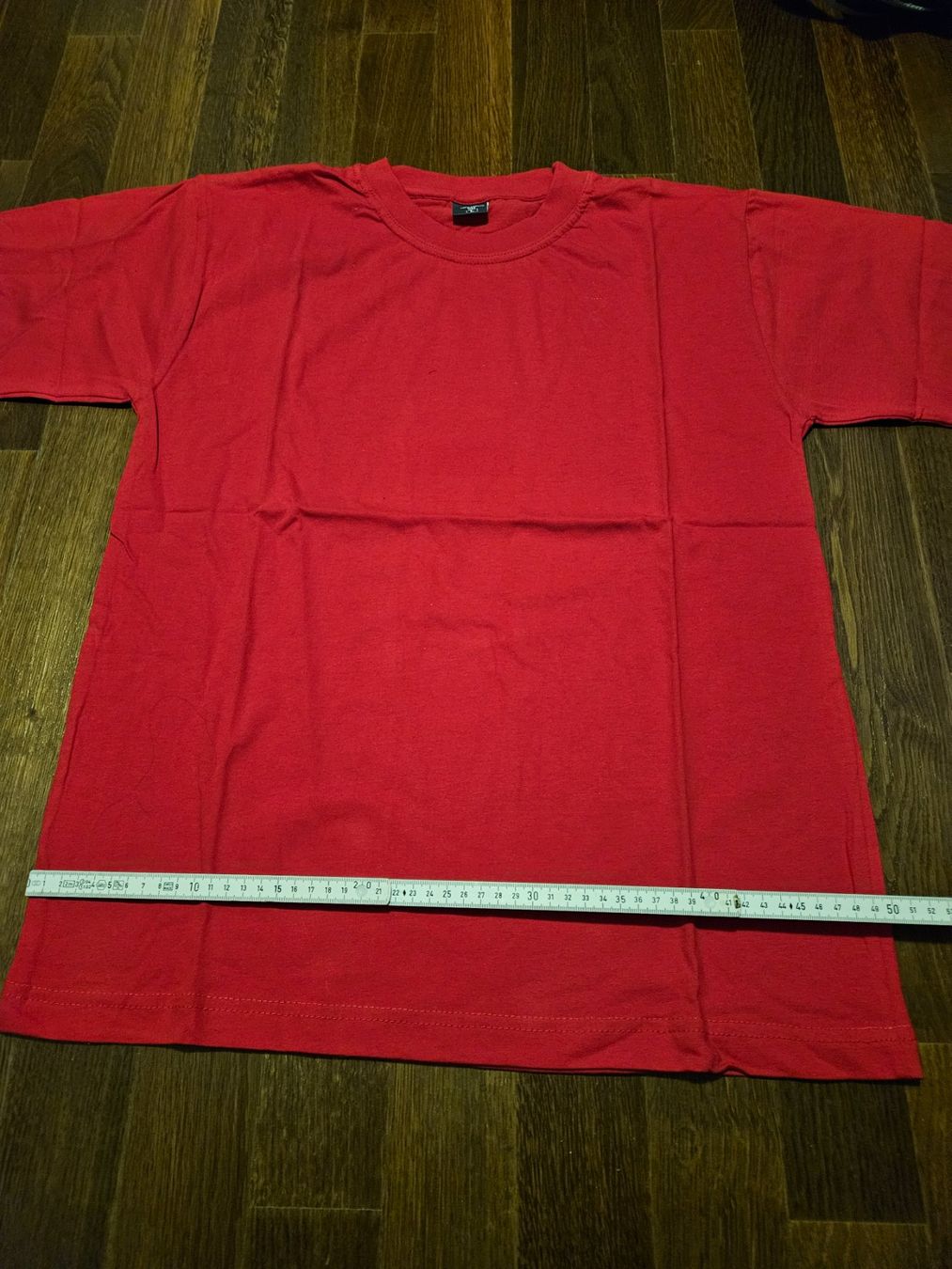 T-shirt: T-Shirts - Rot, Grösse L, 100% Baumwolle – Nuovo (secondo la descrizione) da Schwerzenbach venduto da Julbox 5
