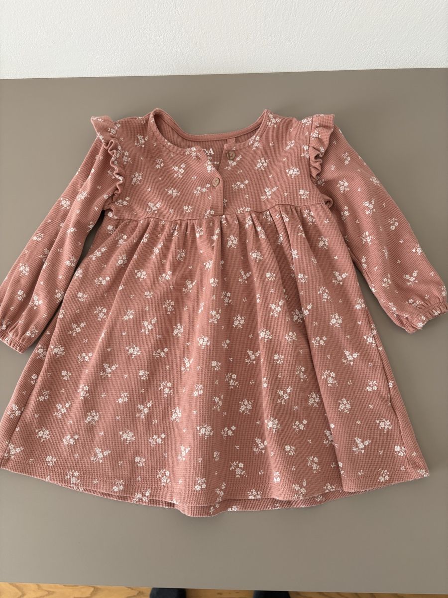 C&A Vestiti & Gonne: Kinderkleidung – Usato da Sursee venduto da Zupsa