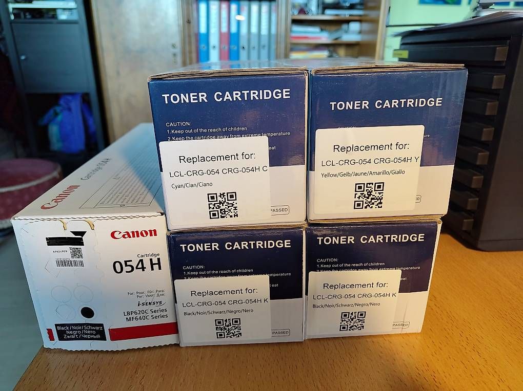Canon Cartucce per stampanti & toner: Canon Toner 054 – Nuovo e nell'imballaggio originale da Mattstetten venduto da Wchristoph