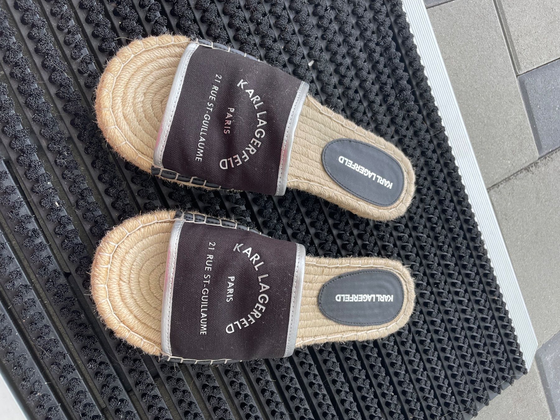 Scarpe da donna: Karl Lagerfeld Pantoffeln – Usato da Rheineck venduto da Princessaitaliana