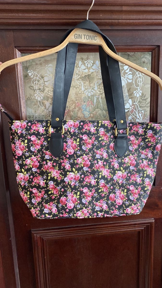 Sacs femmes: Tasche Sommertasche – D'occasion à Obfelden par tan_9lj9 2