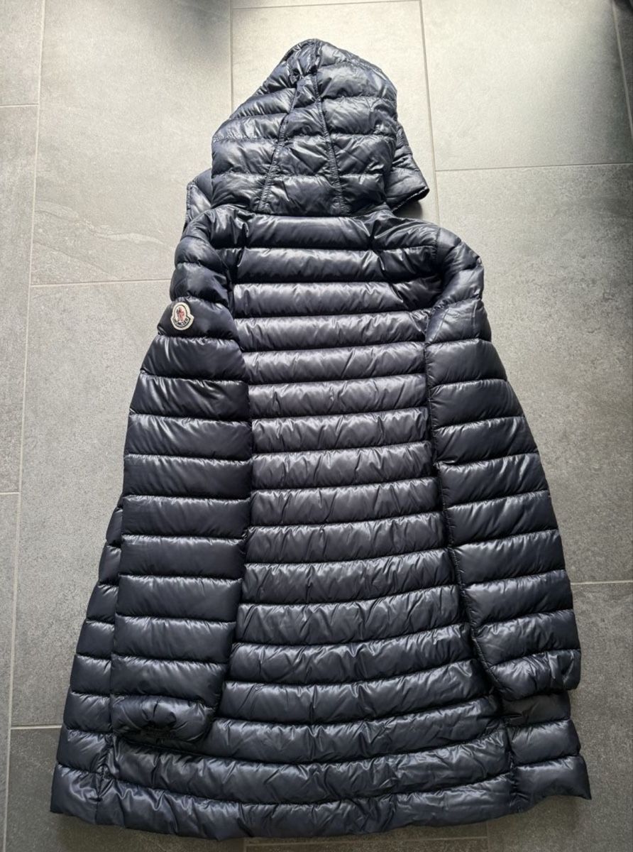 Moncler Mäntel: Moncler Rubis 2 – Neu (gemäss Beschreibung) aus Ebikon von nat_jzh5 1