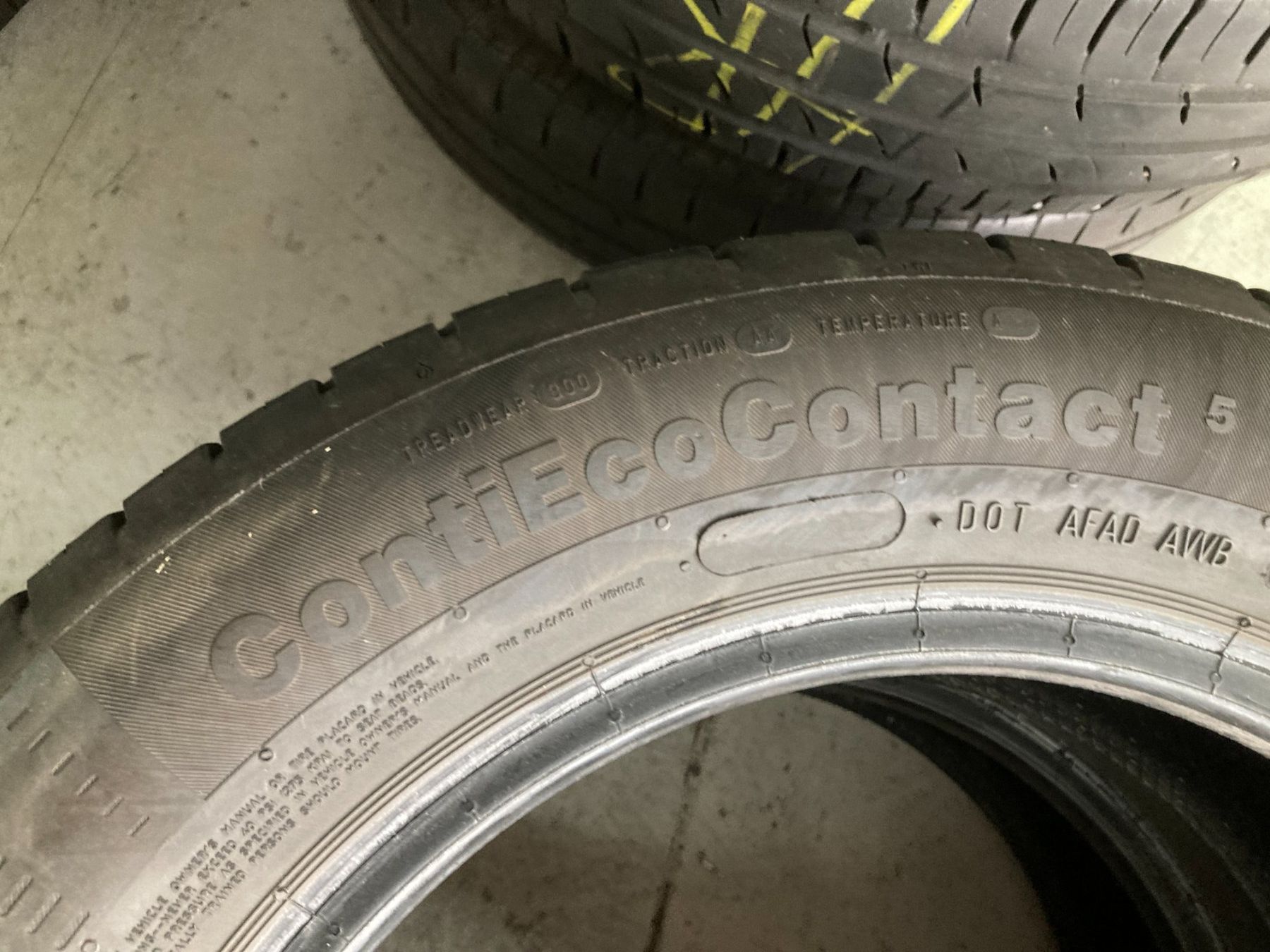 Continental Pneus & Kompletträder: 185/65R15 Sommerpneu Continental – Gebraucht aus Cham von Cham6332 4