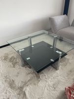 Couchtisch quadratisch Glas und Metall guter Zustand
