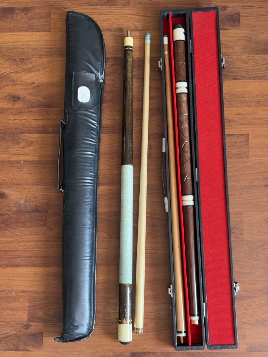 Stecche da biliardo: Billard Queue-Set Vintage inklusiv Koffer gebraucht – Usato da Thunstetten venduto da Specht71