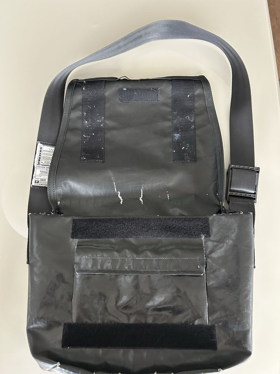 Freitag Valises & Sacs: Freitag Tasche schwarz – D'occasion à Lostorf par Rstudio 2