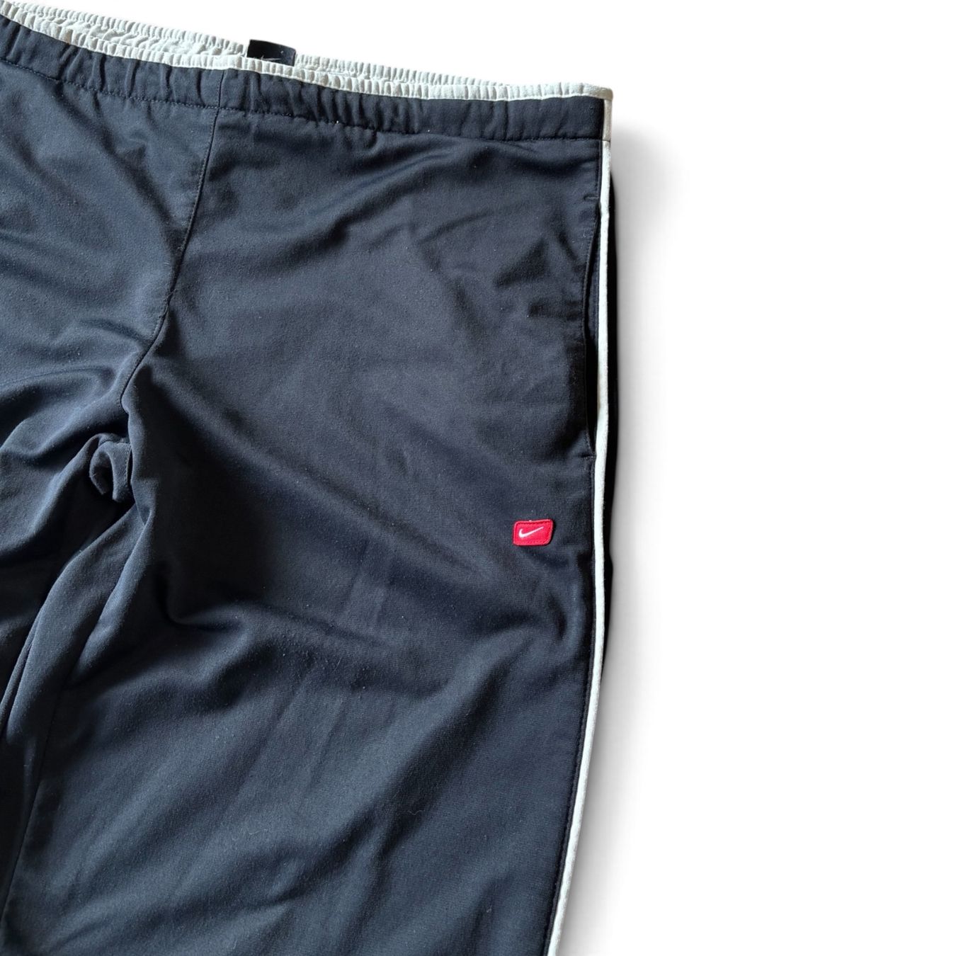 Nike Pantaloni: Nike Trackpants (L) – Usato da Rosshäusern venduto da Classiq.Vintage 2
