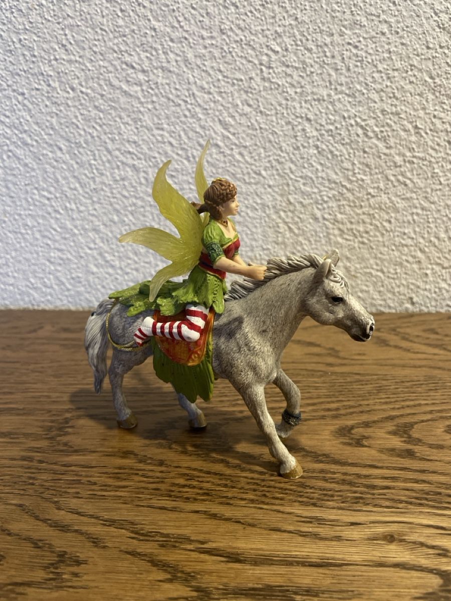 Schleich Statuette: Schleich Fee auf Pferd guter Zustand – Nuovo (secondo la descrizione) da Lyss venduto da Vandy19 4