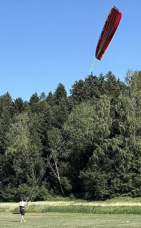 Flysurfer Kite: Flysurfer Sonic 2 - 13m – D'occasion à Zollikerberg par jan_n76p