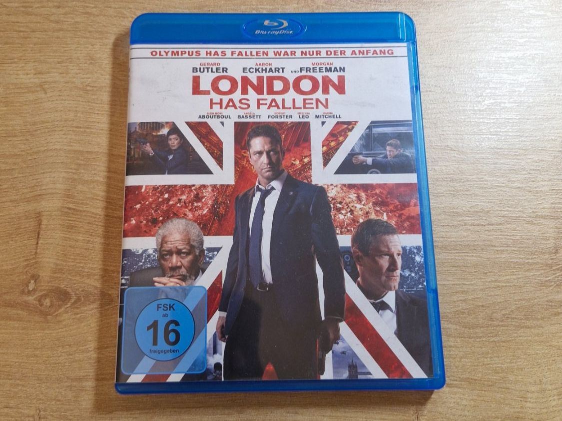 Tutti i DVDs: London has Fallen (2016) Bluray – Usato da Pfungen venduto da Whitie
