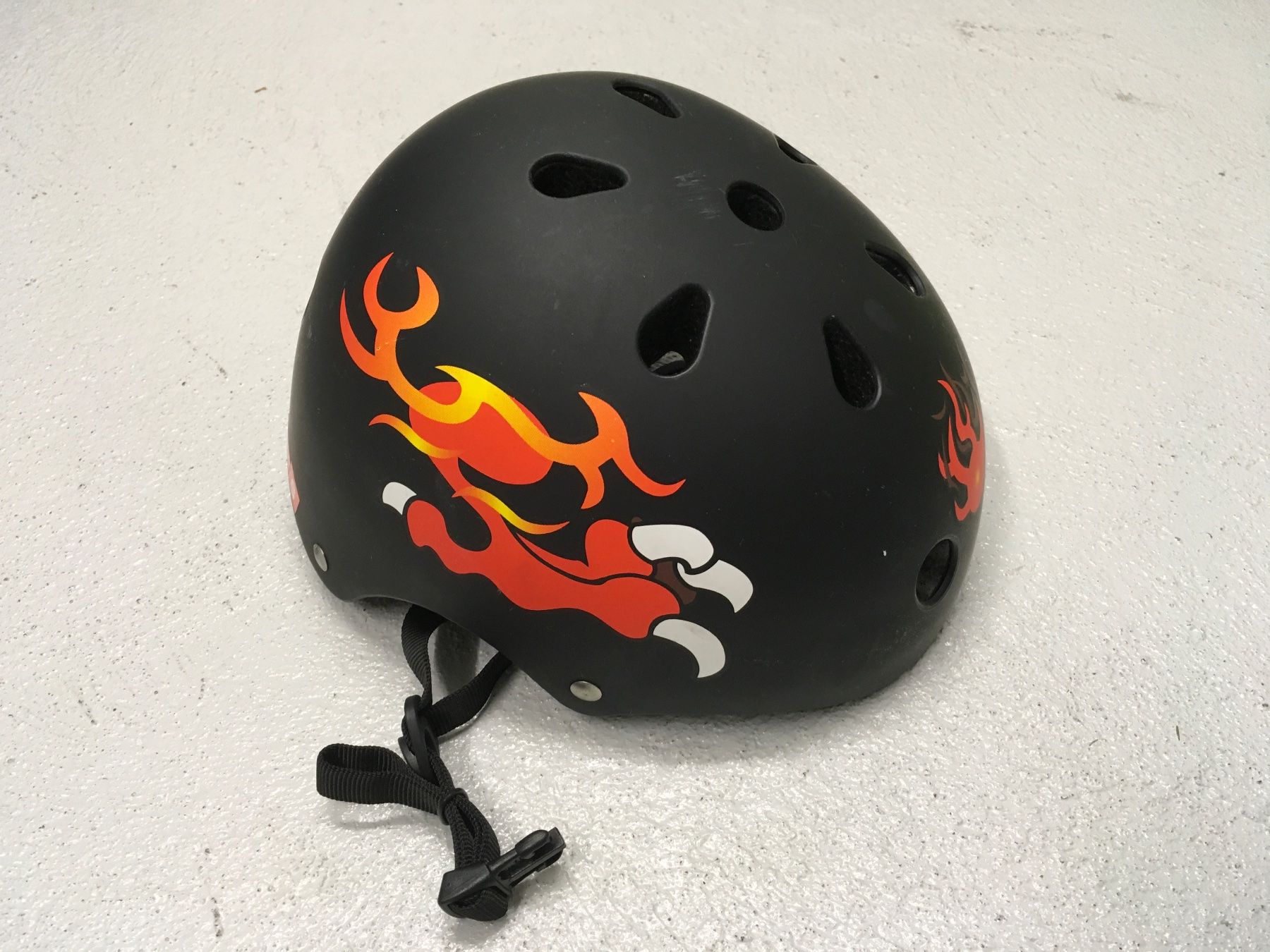 Caschi: Velohelm Gr. S / 48-53 cm – Usato da Waltenschwil venduto da MeKo8