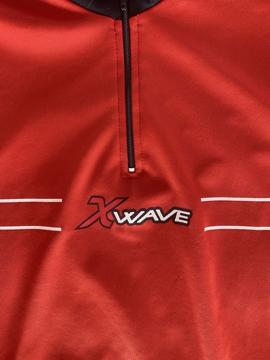 Scarpe, pantaloni & magliette da ginnastica: XWave Biketricot rot Gr. 164 – Usato da Meggen venduto da 6003Luzern 3