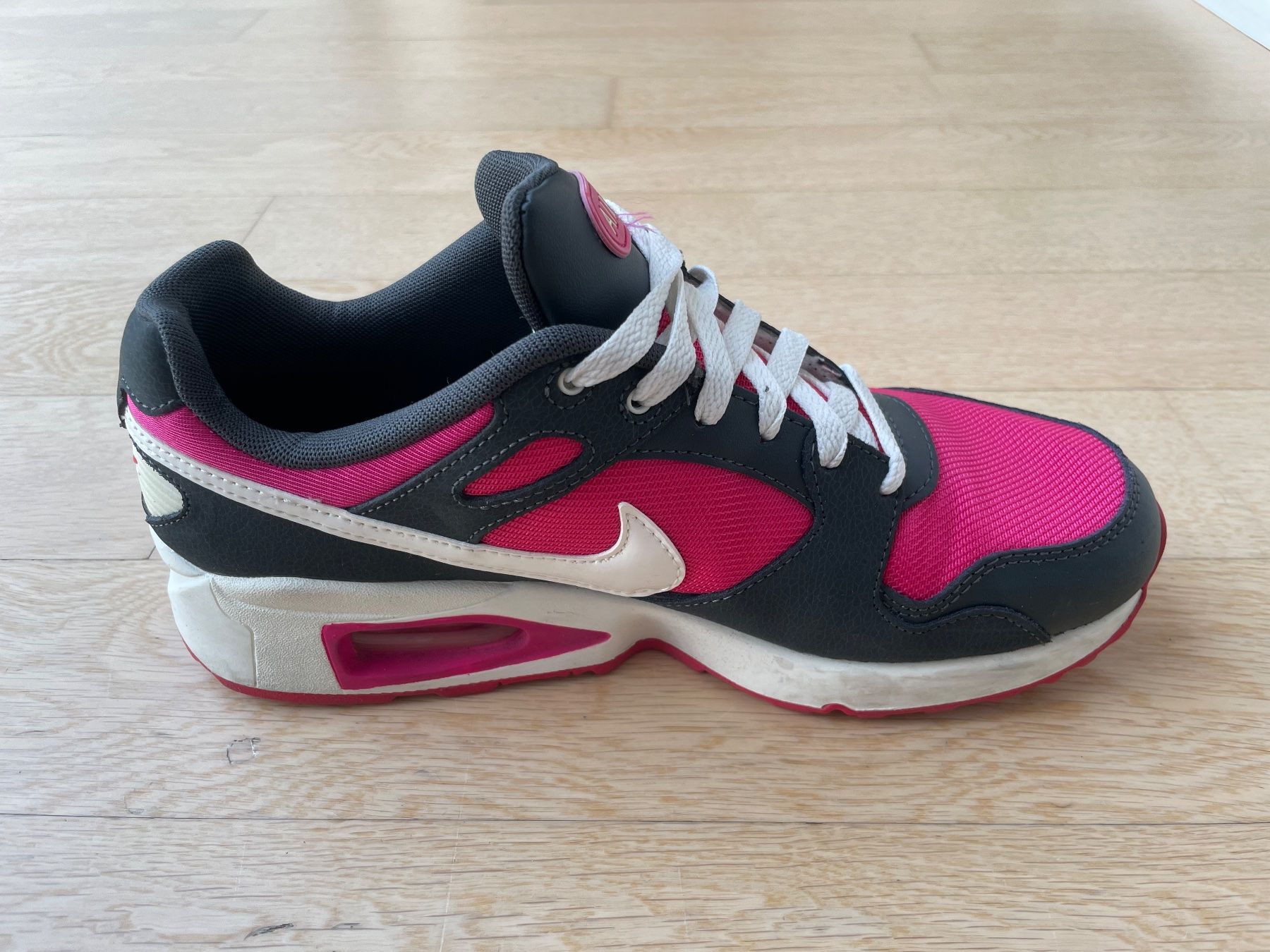 Nike Scarpe da uomo: Nike Air Max Sneakers Pink Grau Grösse 40 – Nuovo (secondo la descrizione) da Corcelles NE venduto da gingerbrain 3