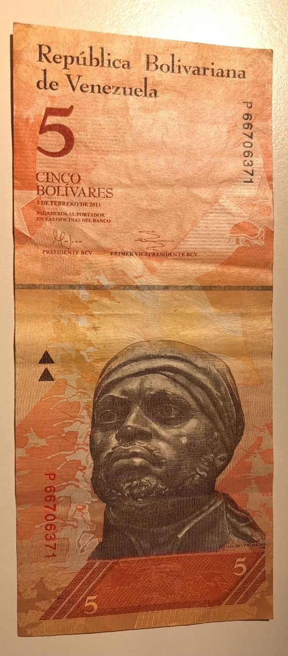 Banconote: Venezuela 5 Bolivares 2011 – Usato da Algetshausen venduto da Carrhard