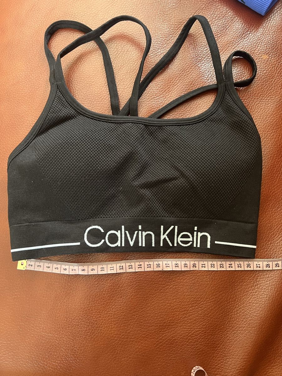 Calvin Klein Leggings: Calvin Klein Women's Active Set, size S – Nuovo e nell'imballaggio originale da Veyras venduto da ValClasse 4