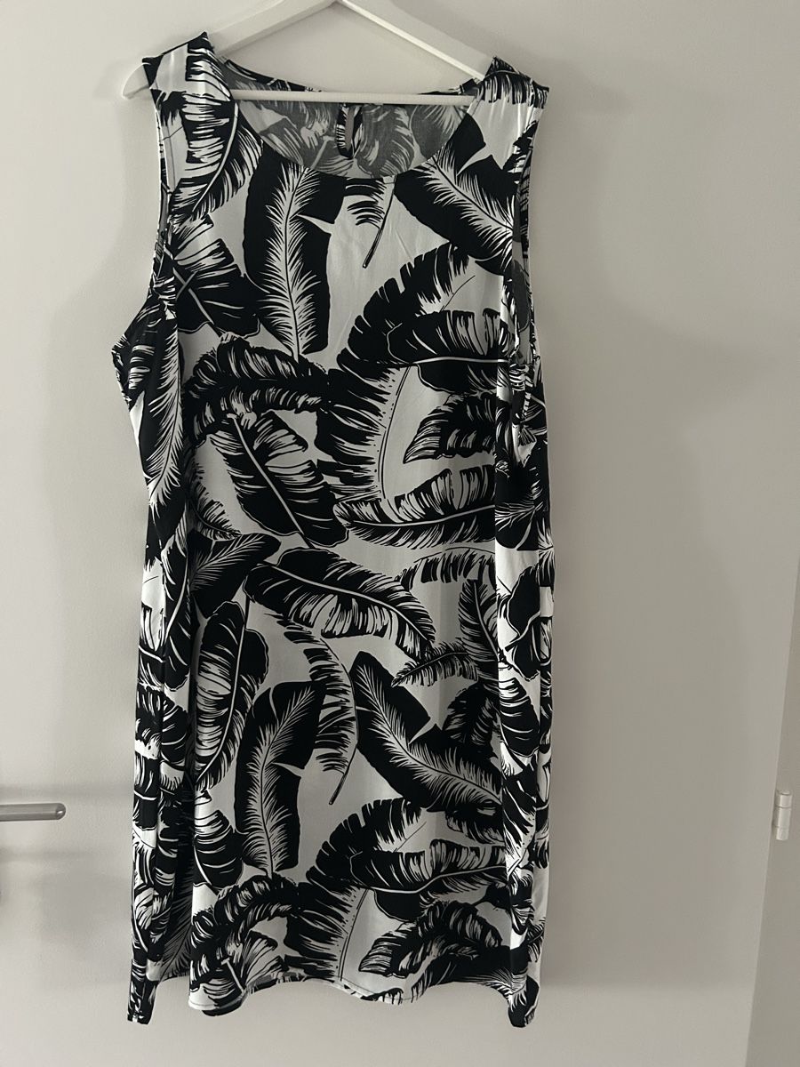 Robes: Kleid – D'occasion à Richterswil par solisoli5