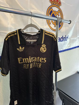 ⚫ Real Madrid Special Edition | Spielerversion | Gr. L