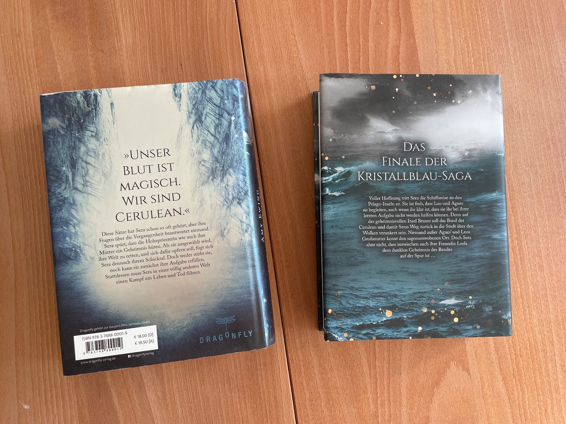 Libri: Amy Ewing - Kristall Blau Band 1 & 2 – Nuovo (secondo la descrizione) da Zürich venduto da Ashley28 1