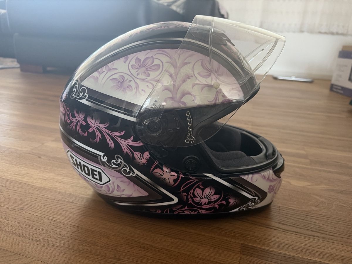 Shoei Caschi & visiere: SHOEI Damen Motorradhelm Gr. M – Usato da Zürich venduto da Blume1103 4