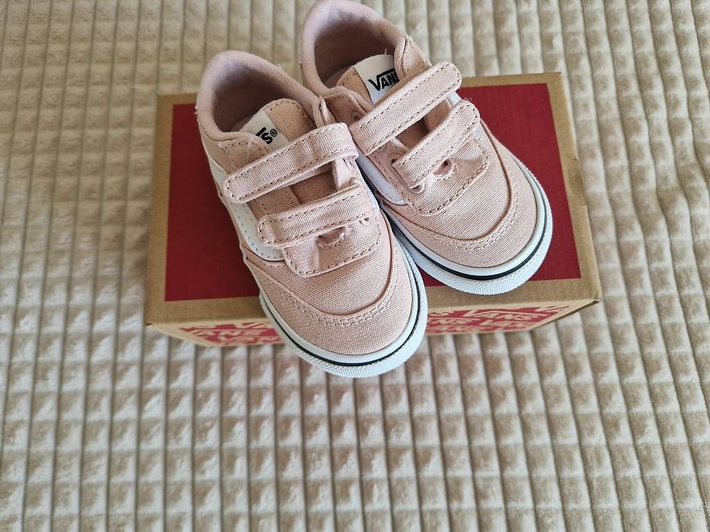 Scarpe per ragazzi: NEU Vans Schuhe Grösse 20 – Nuovo e nell'imballaggio originale da Rebstein venduto da kus_q5pf