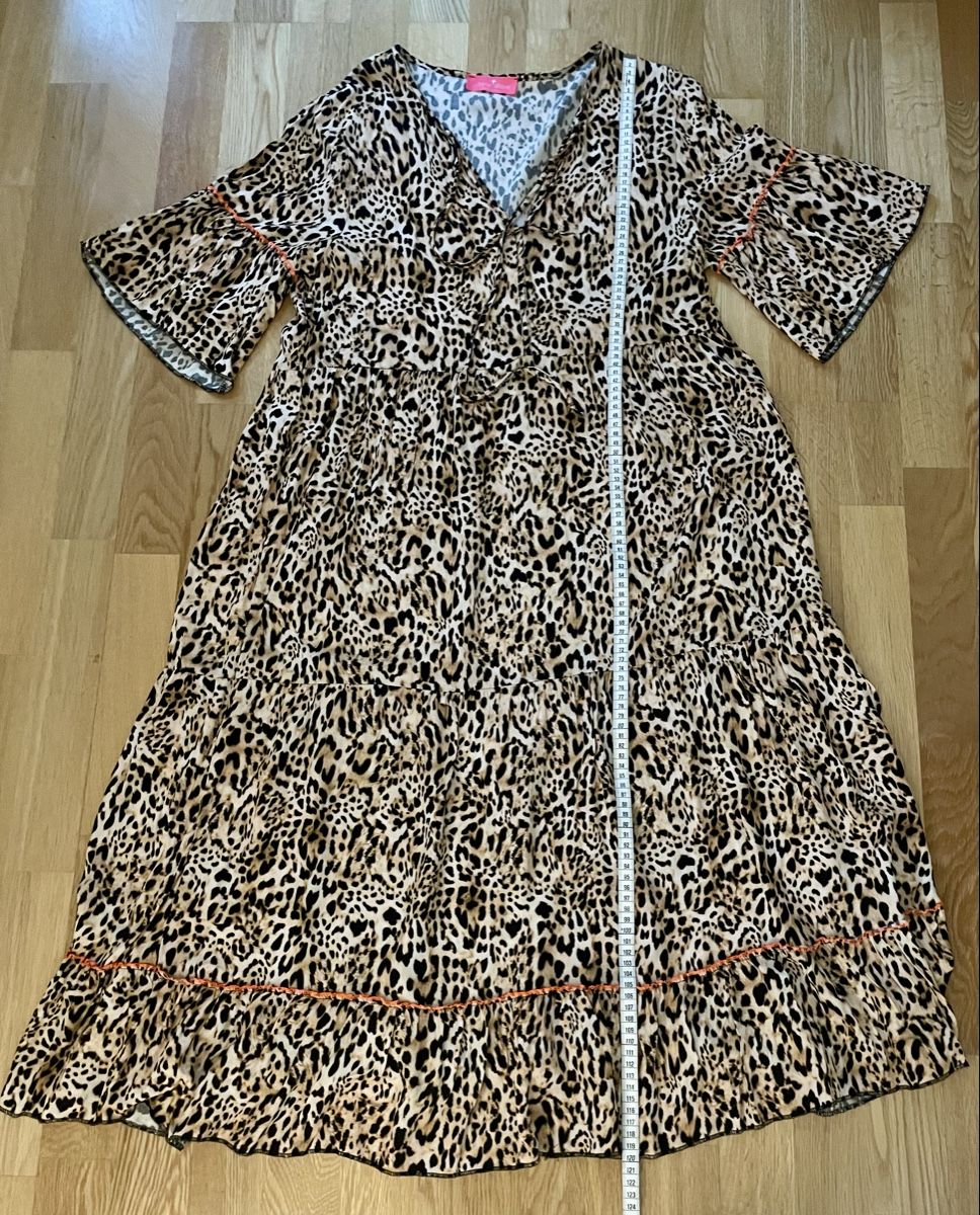 Robes: Wunderschönes und stylisches Sommerkleid – Neuf (Voir description) à Zürich par Caracol1998 1