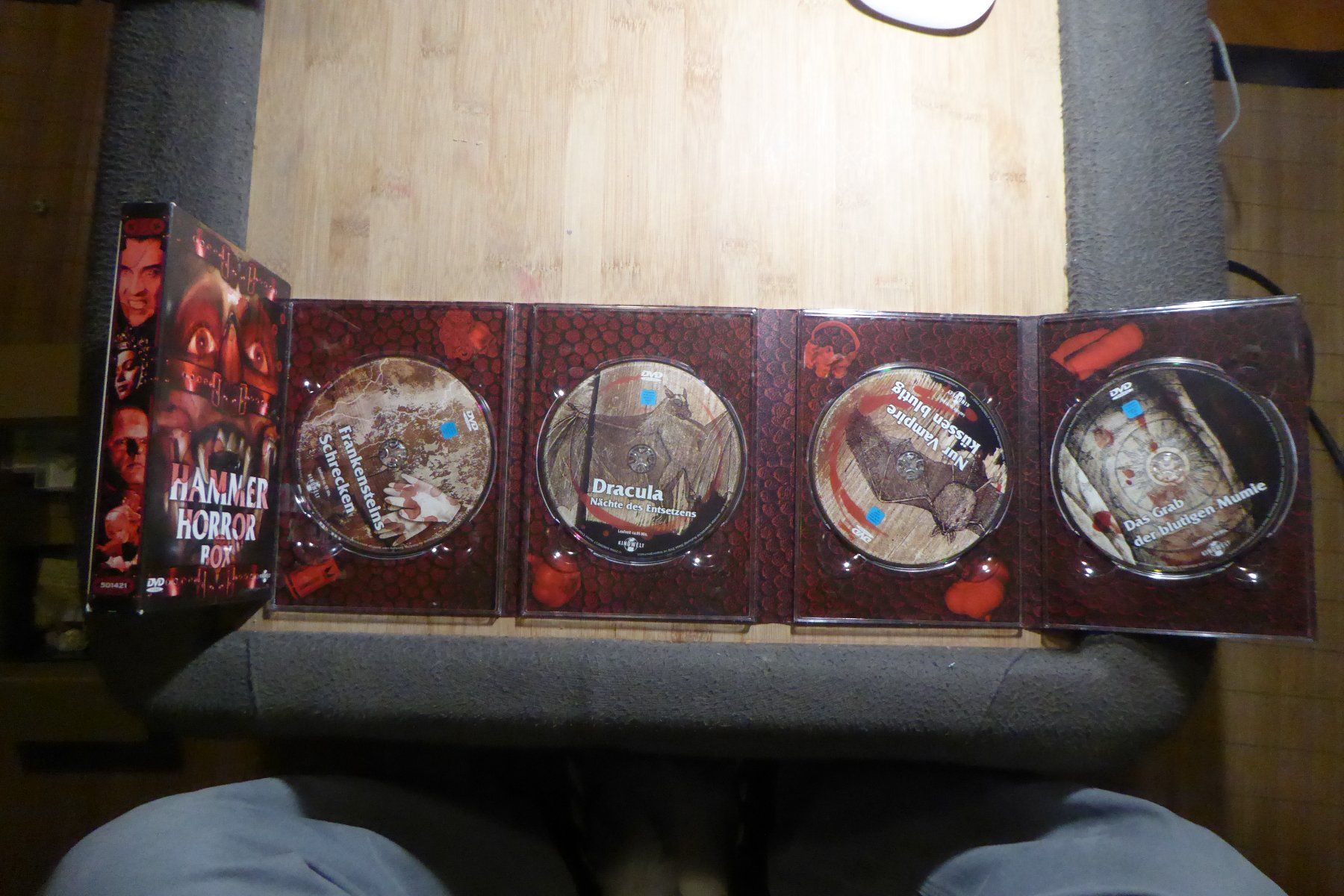 Tutti i DVDs: 4x DVD Hammer Horror Box – Usato da Allschwil venduto da Summelsarium 3