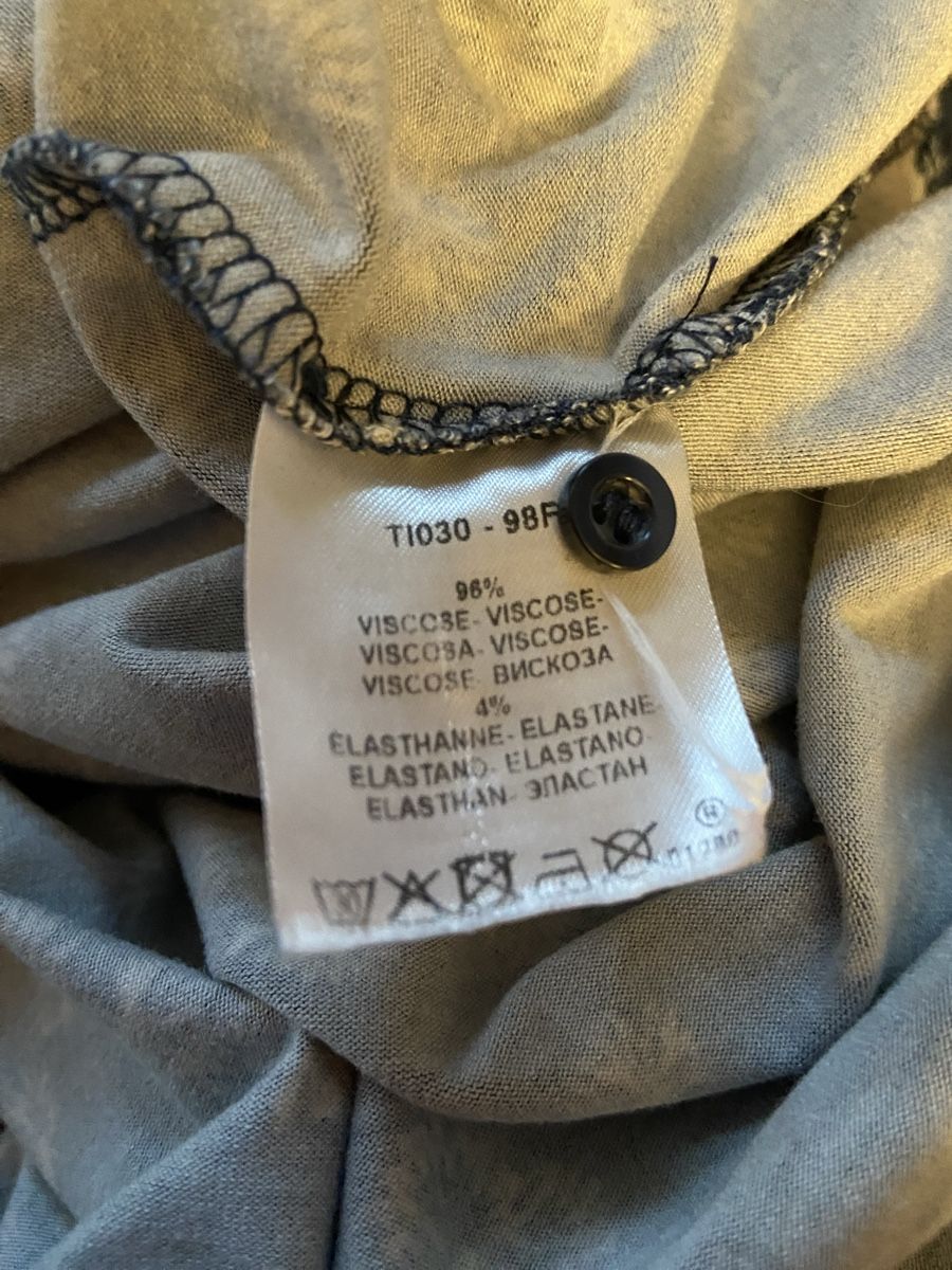 Caroll Camicette: Chemisier à fleurs CAROLL, taille 38 – Usato da Neuchâtel venduto da lu7_9rs7 3