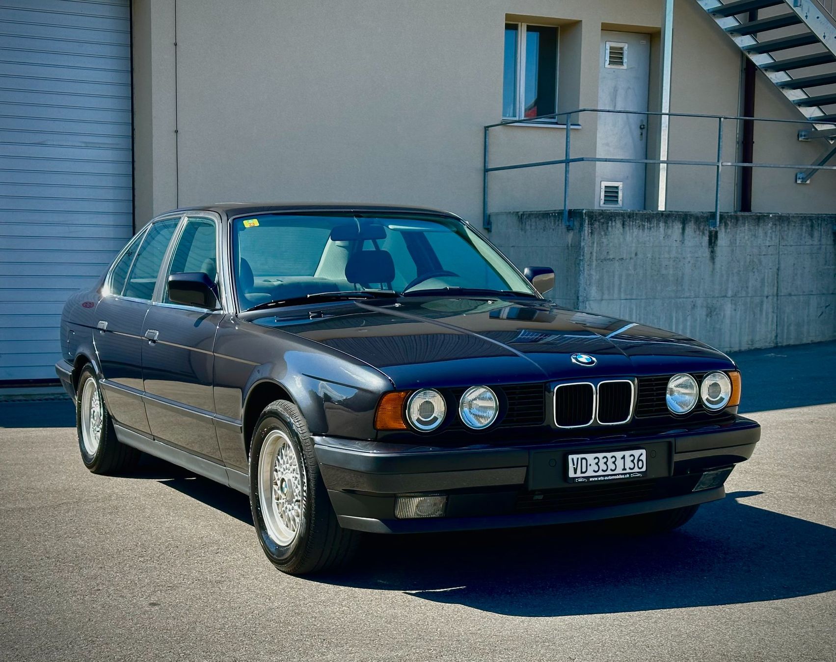 BMW Automobili: BMW E34 535i – Usato da Penthalaz venduto da R28