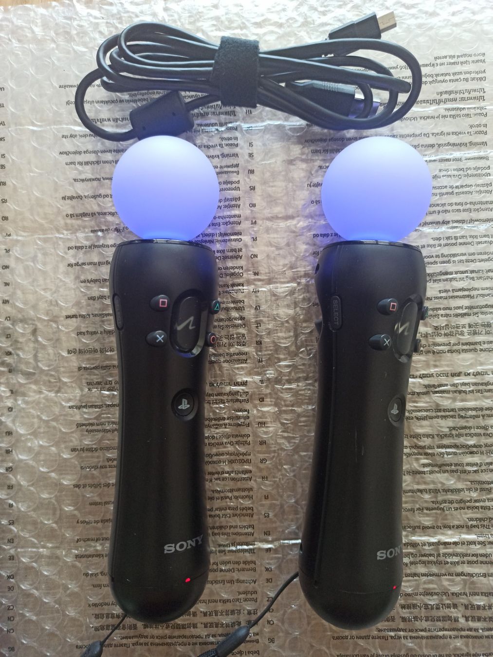 Sony Manettes: 2x Original Sony PS Move Motion Controller / VR / PS4 / PS3 – D'occasion à Oberweningen par mar_87mx 1